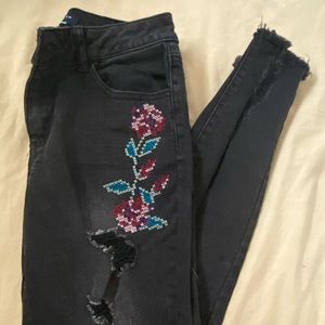 Floral Holey Black Skinny Jean